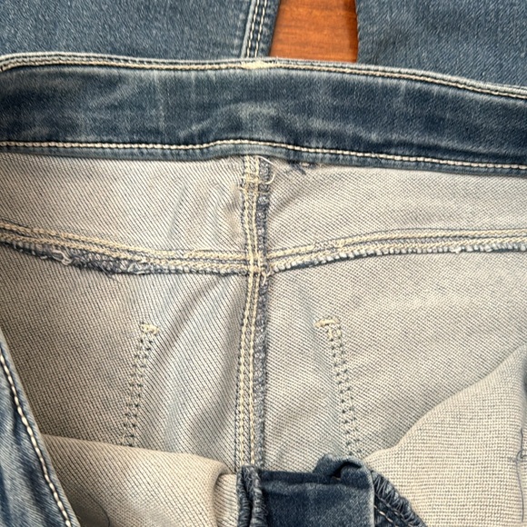 Girl Jeans - Picture 4 of 8